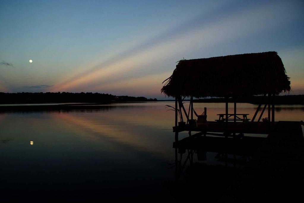 Los Secretos Guesthouse Bocas del Toro Eksteriør bilde